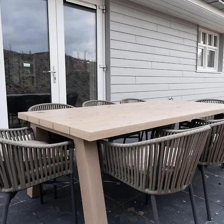 Familiehuis West Hampton Vila *