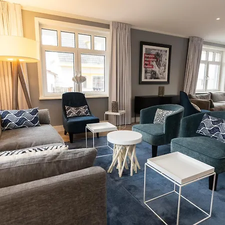 Vila Familiehuis West Hampton